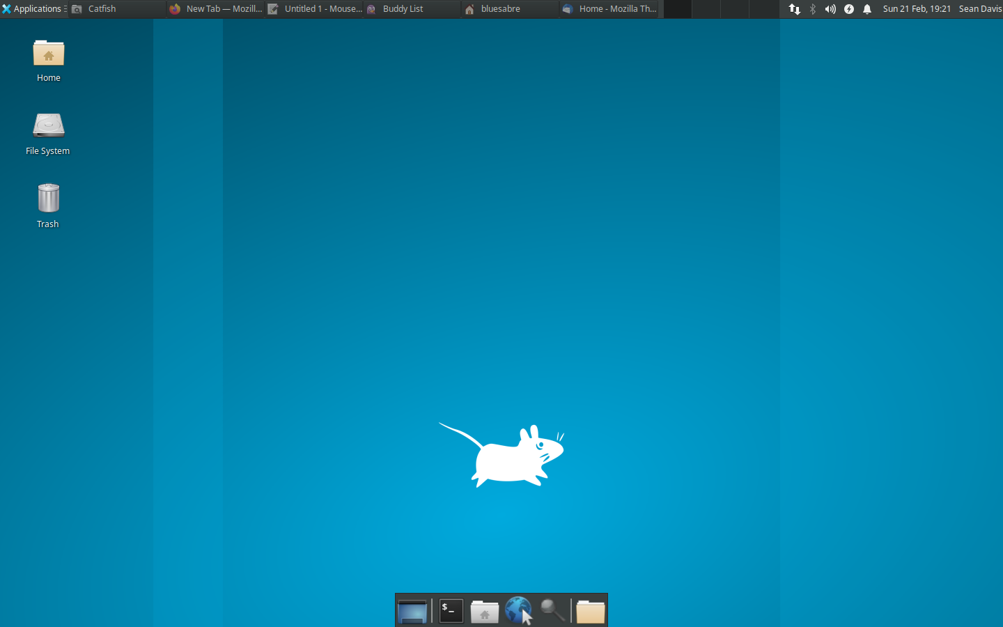 The Xfce 4.16 panel layout is included in Xfce Panel Profiles 1.0.13.